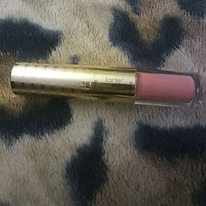 Lip sculptor (lipstick and lip gloss)